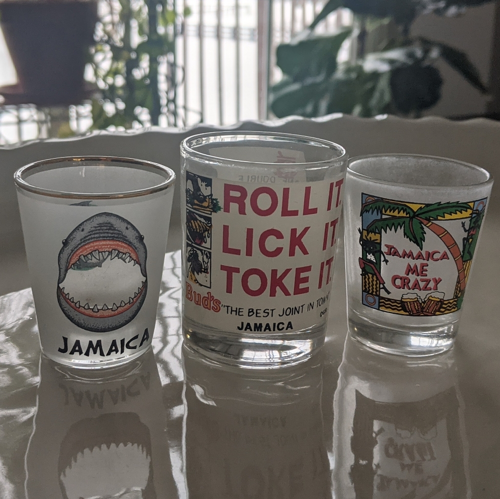 Jamaican Shot Glasses Set
